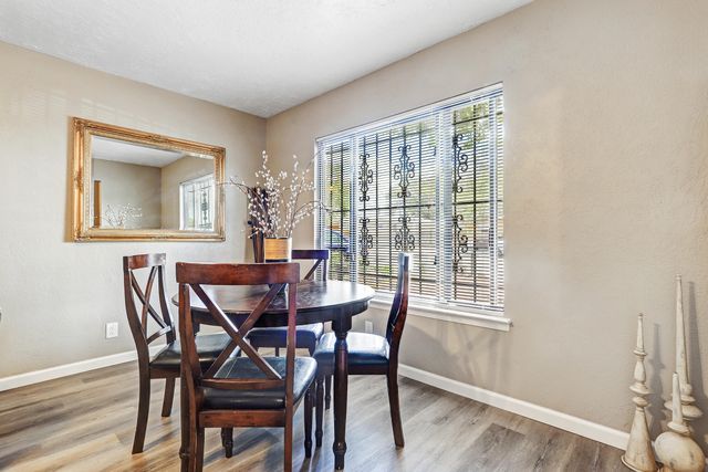 212 Jane Street NE, Albuquerque, NM 87123