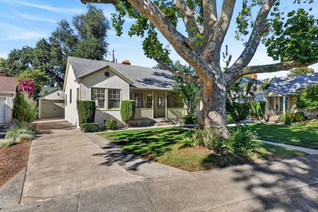 929 Swanston Dr, Sacramento, CA 95818