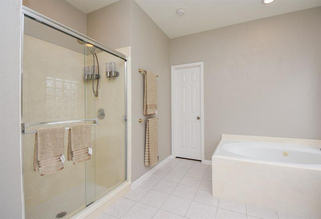 27 W Rumplecreek Place, Spring, TX 77381