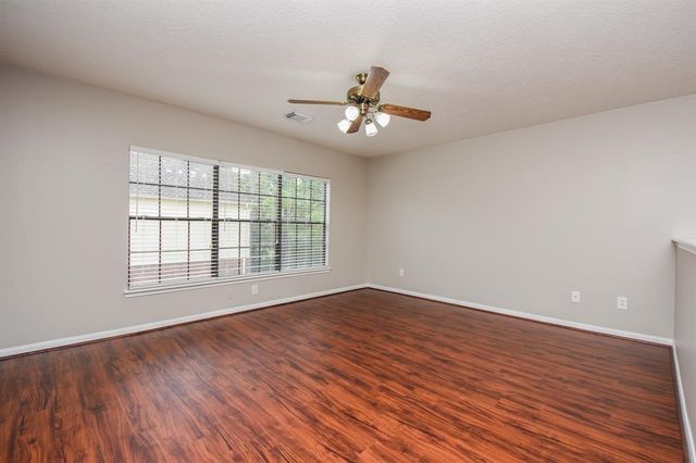 27 W Rumplecreek Place, Spring, TX 77381