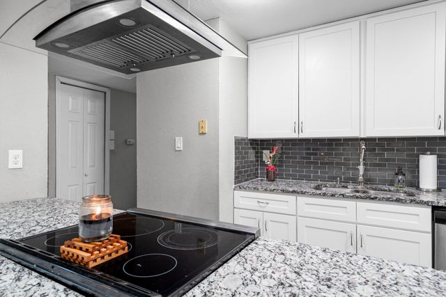 4933 N Colony Boulevard, The Colony, TX 75056