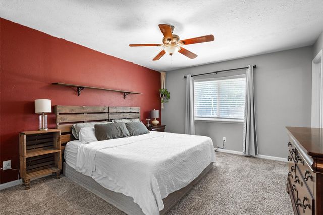 4933 N Colony Boulevard, The Colony, TX 75056