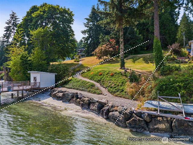 17274 Angeline Avenue South NE, Suquamish, WA 98392