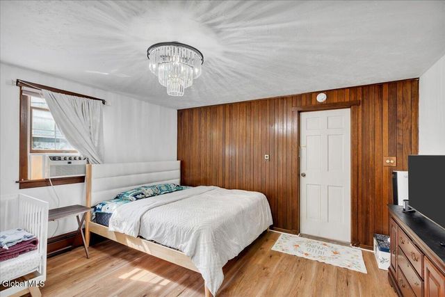1831 Eastern Parkway, Schenectady, NY 12309