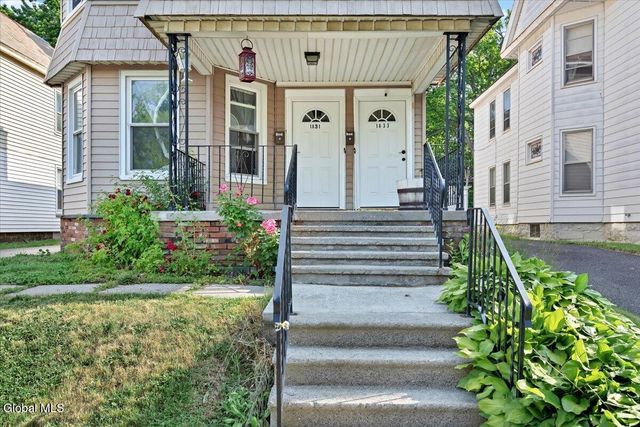 1831 Eastern Parkway, Schenectady, NY 12309