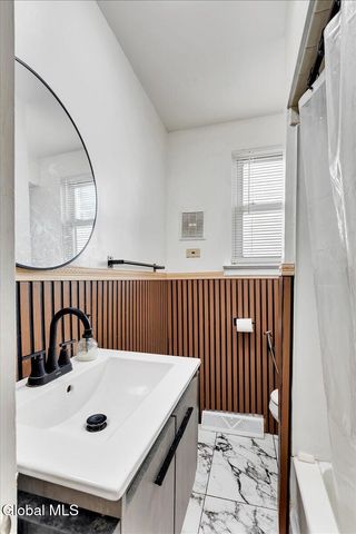 1831 Eastern Parkway, Schenectady, NY 12309