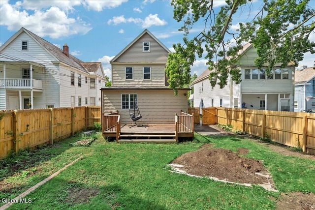 1831 Eastern Parkway, Schenectady, NY 12309