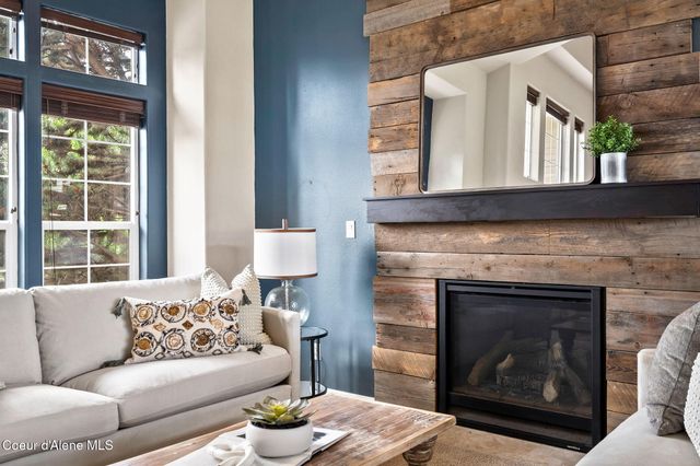 2547 W Blackberry LOOP, Hayden, ID 83835