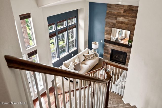 2547 W Blackberry LOOP, Hayden, ID 83835