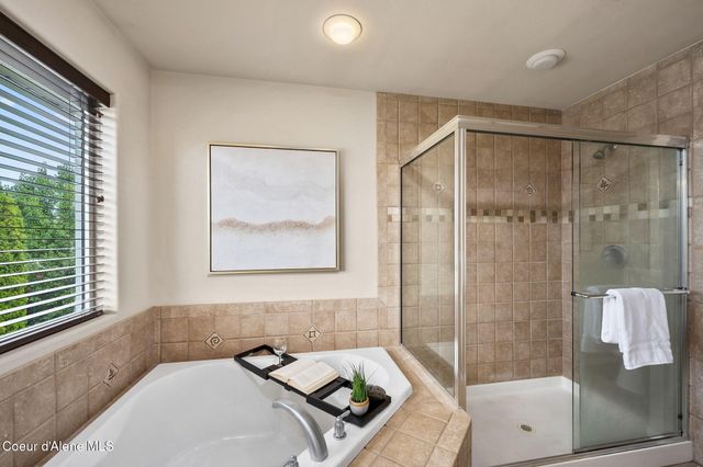 2547 W Blackberry LOOP, Hayden, ID 83835