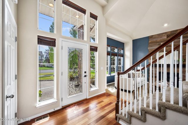 2547 W Blackberry LOOP, Hayden, ID 83835