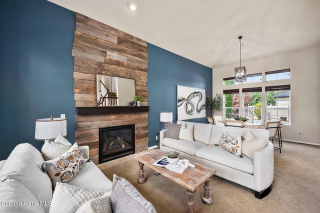 2547 W Blackberry LOOP, Hayden, ID 83835