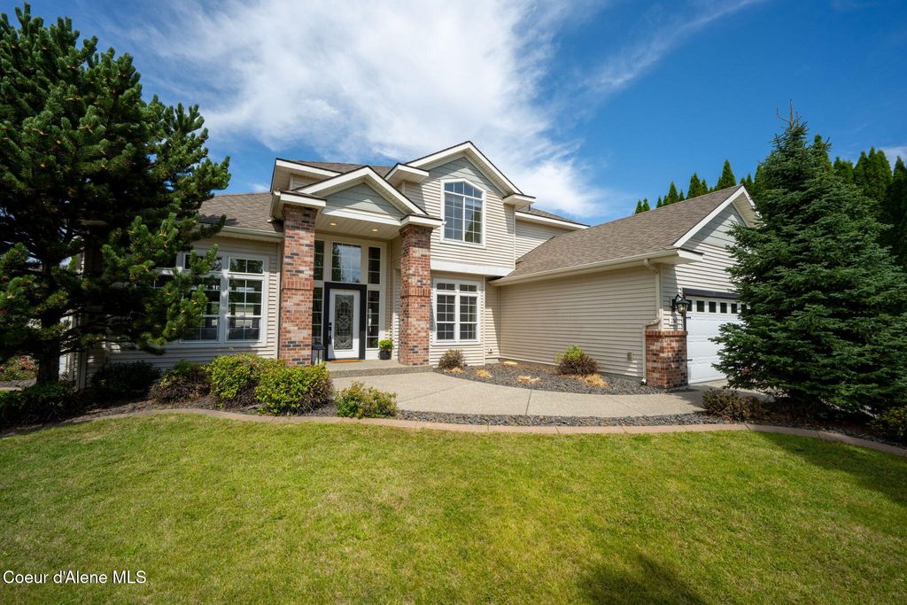 2547 W Blackberry LOOP, Hayden, ID 83835