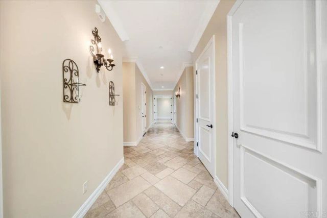 14106 Summit Crest, Escondido, CA 92025