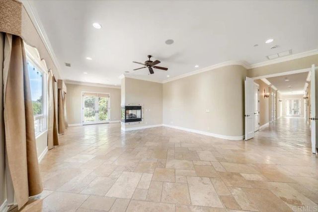 14106 Summit Crest, Escondido, CA 92025