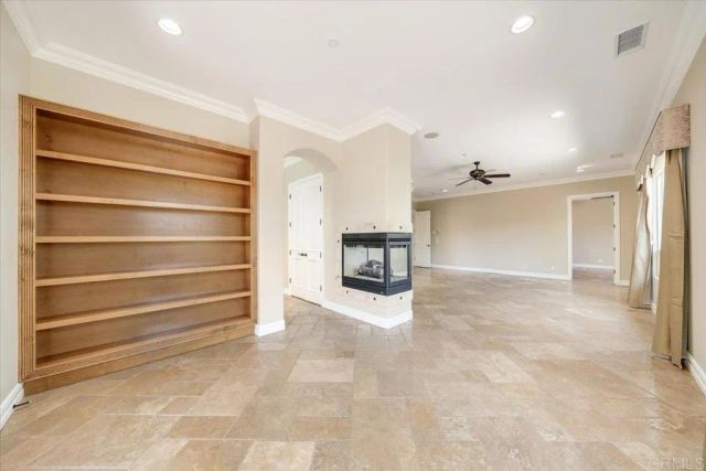14106 Summit Crest, Escondido, CA 92025