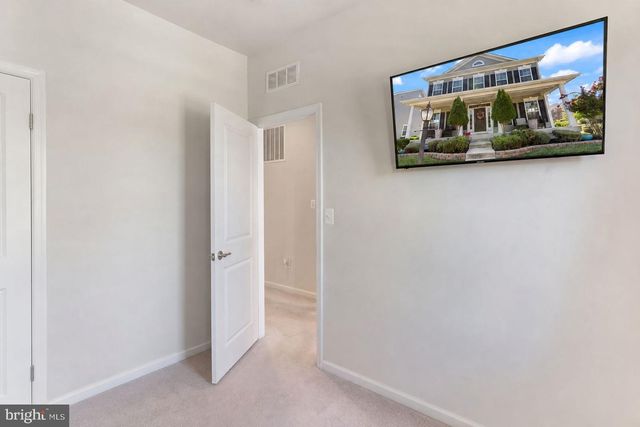 5271 BLUE CRAB LN, Waldorf, MD 20602