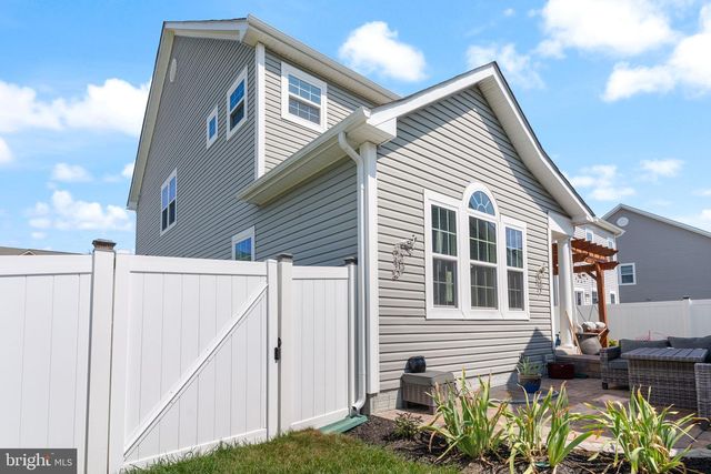 5271 BLUE CRAB LN, Waldorf, MD 20602