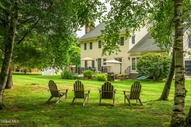 19 Presidential Drive, Kinderhook, NY 12106