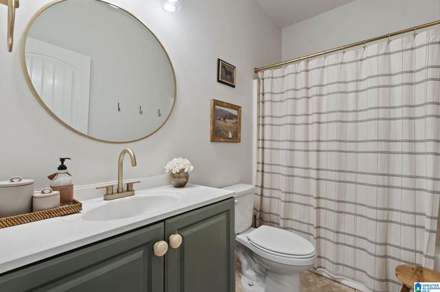 1000 RIVIERA DRIVE, Calera, AL 35040