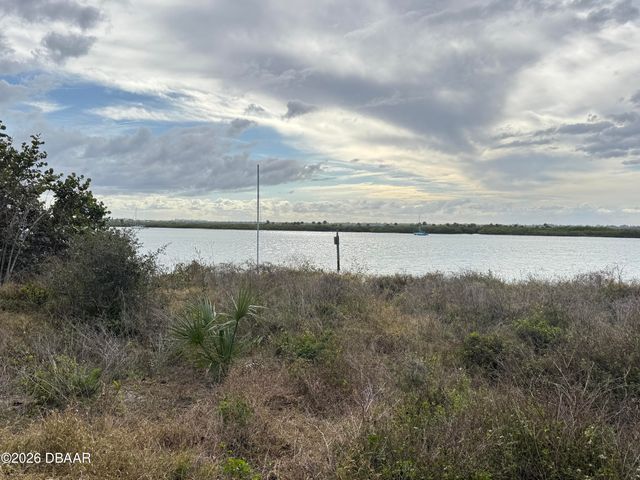 1602 N Indian River Road, New Smyrna Beach, FL 32169