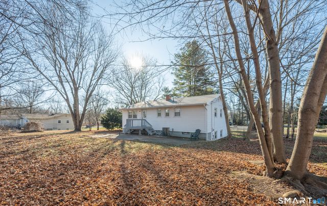 31 Cheryl Drive, Farmington, CT 06032