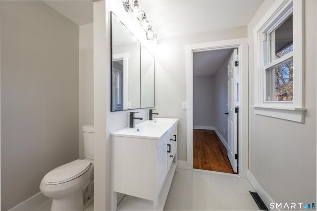 31 Cheryl Drive, Farmington, CT 06032