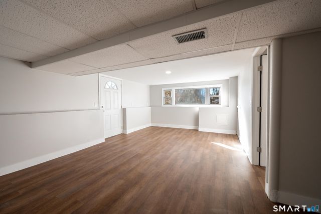 31 Cheryl Drive, Farmington, CT 06032