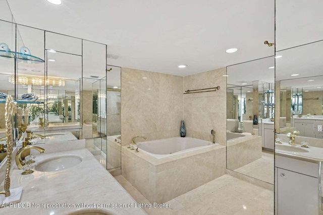 3546 S Ocean Boulevard 601, South Palm Beach, FL 33480