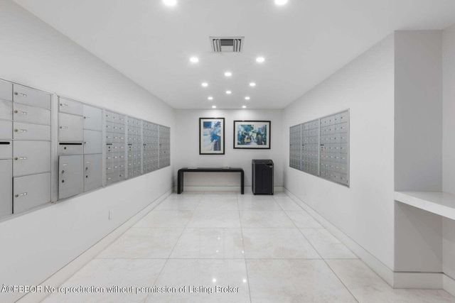 3546 S Ocean Boulevard 601, South Palm Beach, FL 33480