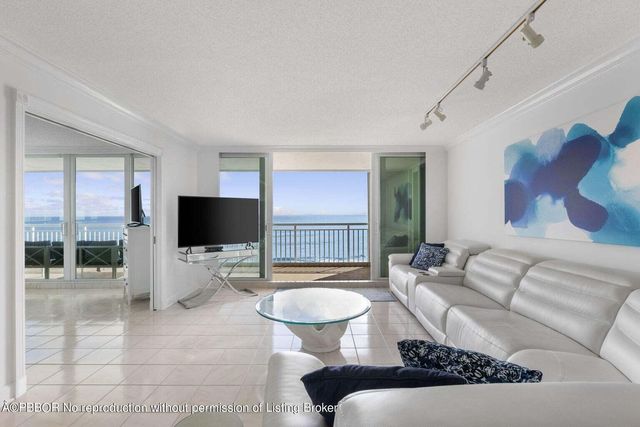 3546 S Ocean Boulevard 601, South Palm Beach, FL 33480