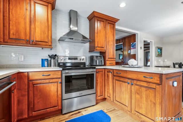 79 Brenair Terrace, Stratford, CT 06614