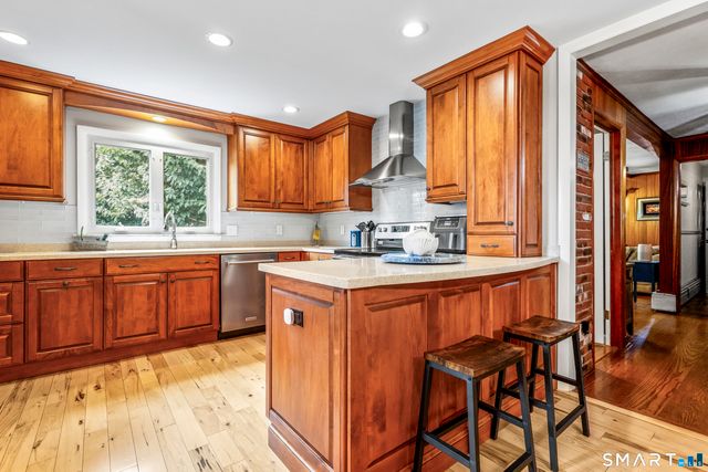 79 Brenair Terrace, Stratford, CT 06614