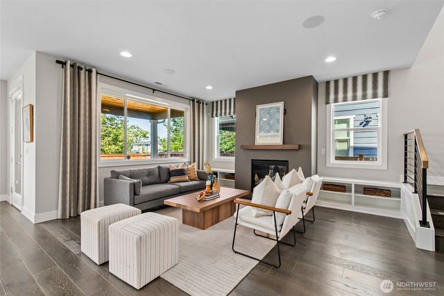 22324 44th Drive SE, Bothell, WA 98021