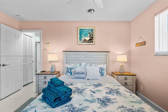 517 NE 2nd Pl, Dania Beach, FL 33004