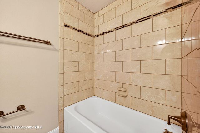 1900 Brittany Drive 1-6, Indialantic, FL 32903