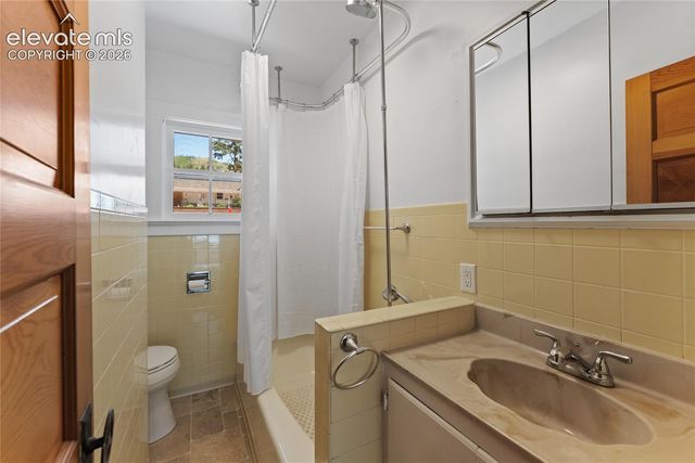 7755 N Topeka Avenue, Cascade, CO 80809