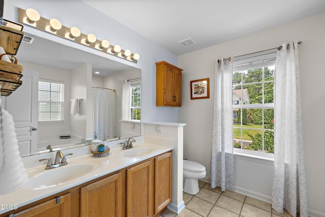 1009 Martin Bench Court, Wake Forest, NC 27587