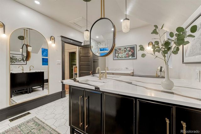 212 E Del Norte Street, Colorado Springs, CO 80907