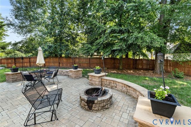 11819 Moven Pl, Midlothian, VA 23114