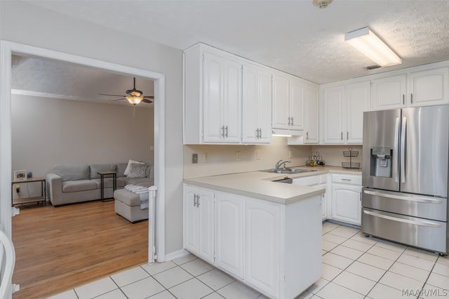647 Chatsworth Drive, Montgomery, AL 36109