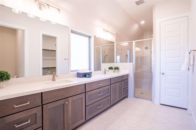 1309 Spring Gulch LN, Georgetown, TX 78628