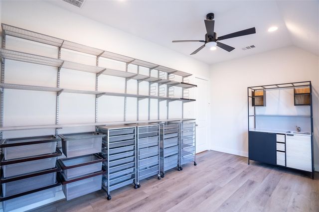 1309 Spring Gulch LN, Georgetown, TX 78628