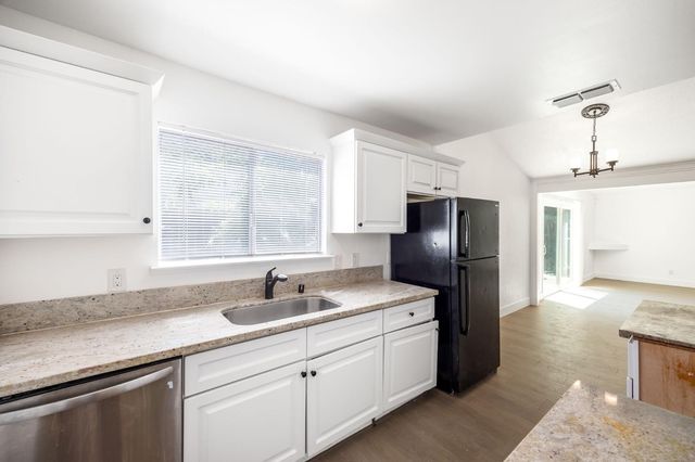 4600 Hayford Way, Sacramento, CA 95842