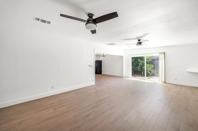4600 Hayford Way, Sacramento, CA 95842