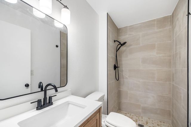 4600 Hayford Way, Sacramento, CA 95842