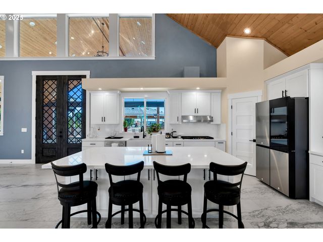 6560 Sw ROOD BRIDGE Rd, Hillsboro, OR 97123