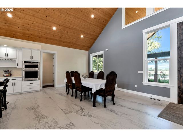 6560 Sw ROOD BRIDGE Rd, Hillsboro, OR 97123