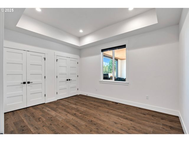 6560 Sw ROOD BRIDGE Rd, Hillsboro, OR 97123