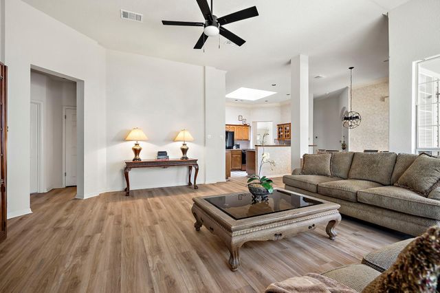 10900 Peale CT, Austin, TX 78726